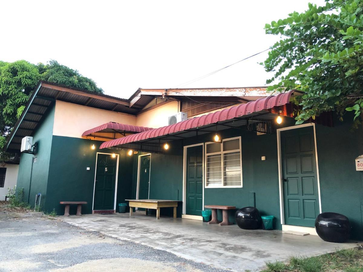 Rumah Tepi Istana Kuala Terengganu Exterior photo